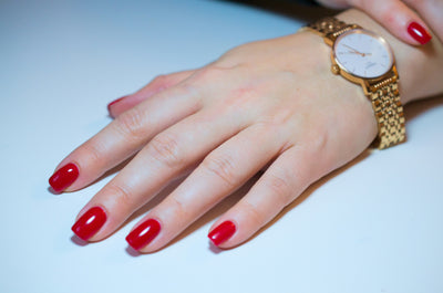 The Science Behind UV-Cured Gel Nail Products