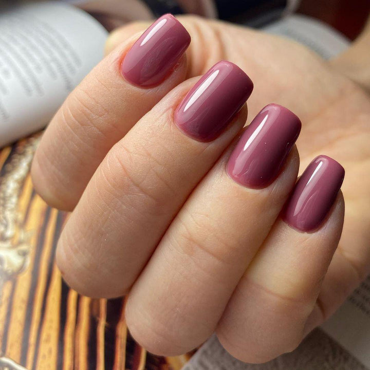 akzentz-luxio-plush-the-nail-