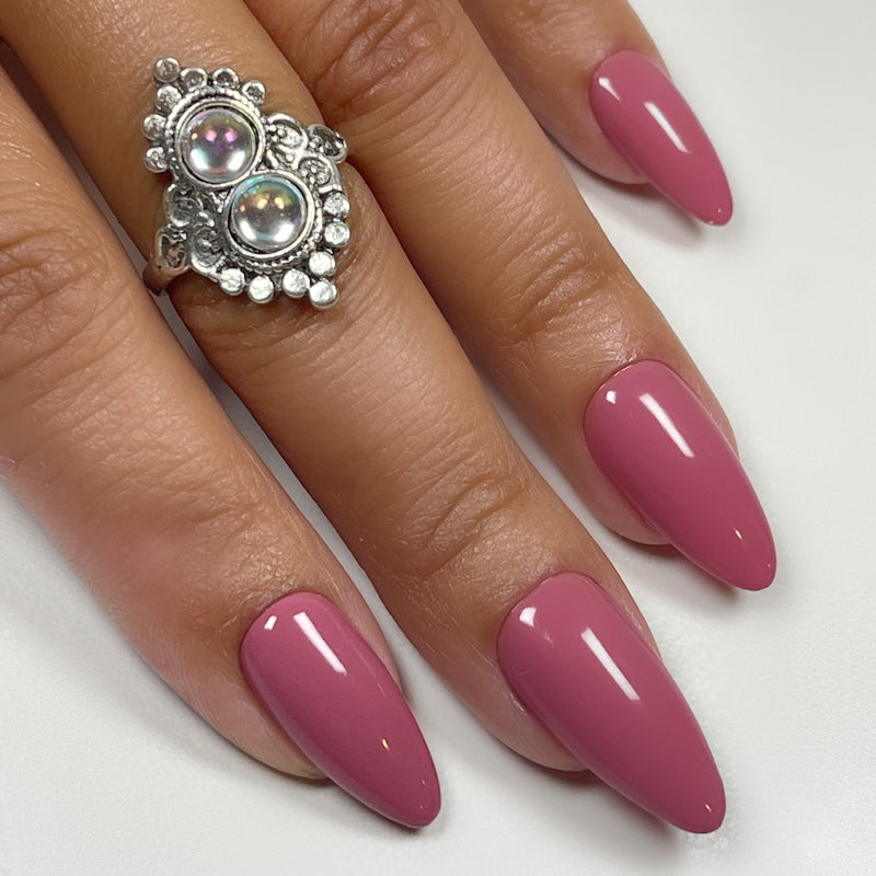 Light Elegance Buttercream - Manhattan Mauve